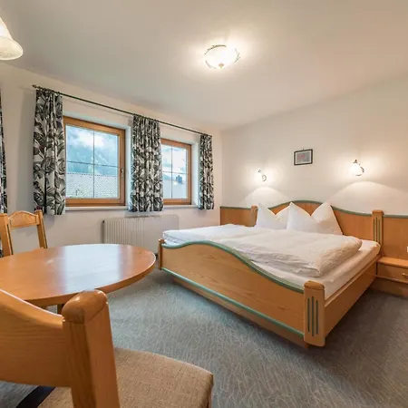 Penzinghof مايرهوفن