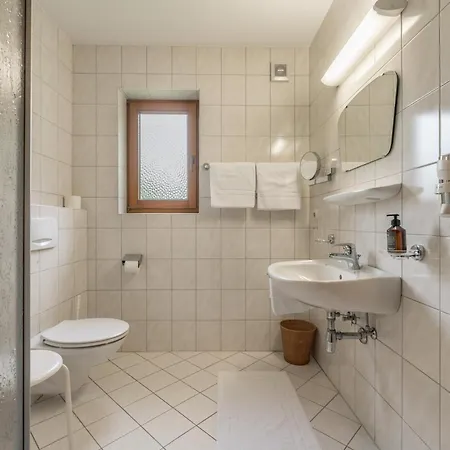 Penzinghof * مايرهوفن