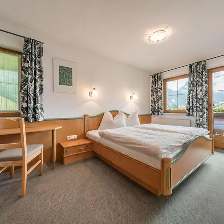 Penzinghof Apartment